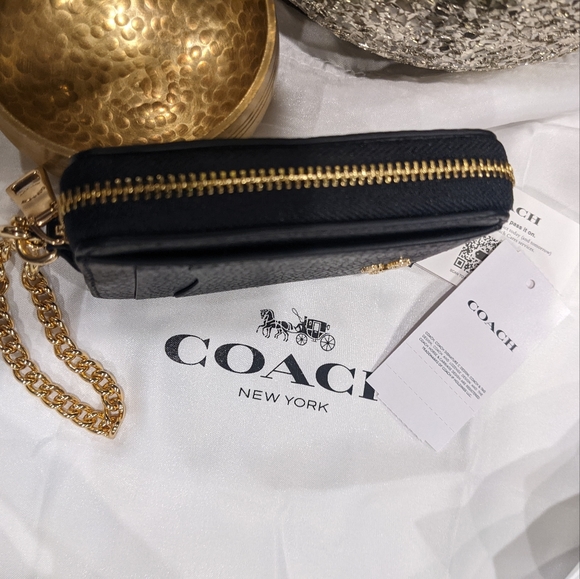 Coach Refined Pebbled Leather Zip Pocket Card Case With Chain Handle Nwt ❤️ - Picture 4 of 4